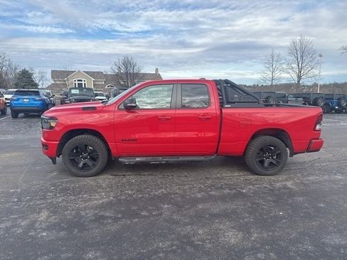 Used 2022 RAM 1500 Big Horn w/ Night Edition image 4