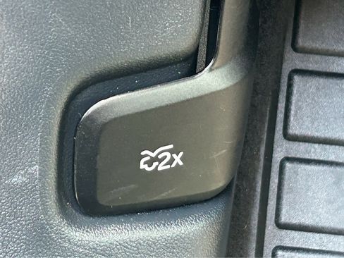 Used 2024 Ford Escape ST-Line image 20