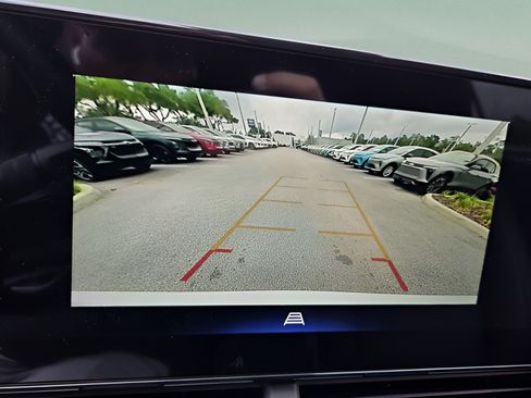 New 2026 Chevrolet Trax RS w/ Sunroof Package FWD image 20