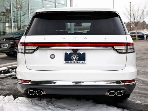 Used 2022 Lincoln Aviator Reserve w/ Elements Package Plus image 9