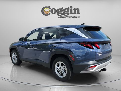 Used 2025 Hyundai Tucson SE image 3