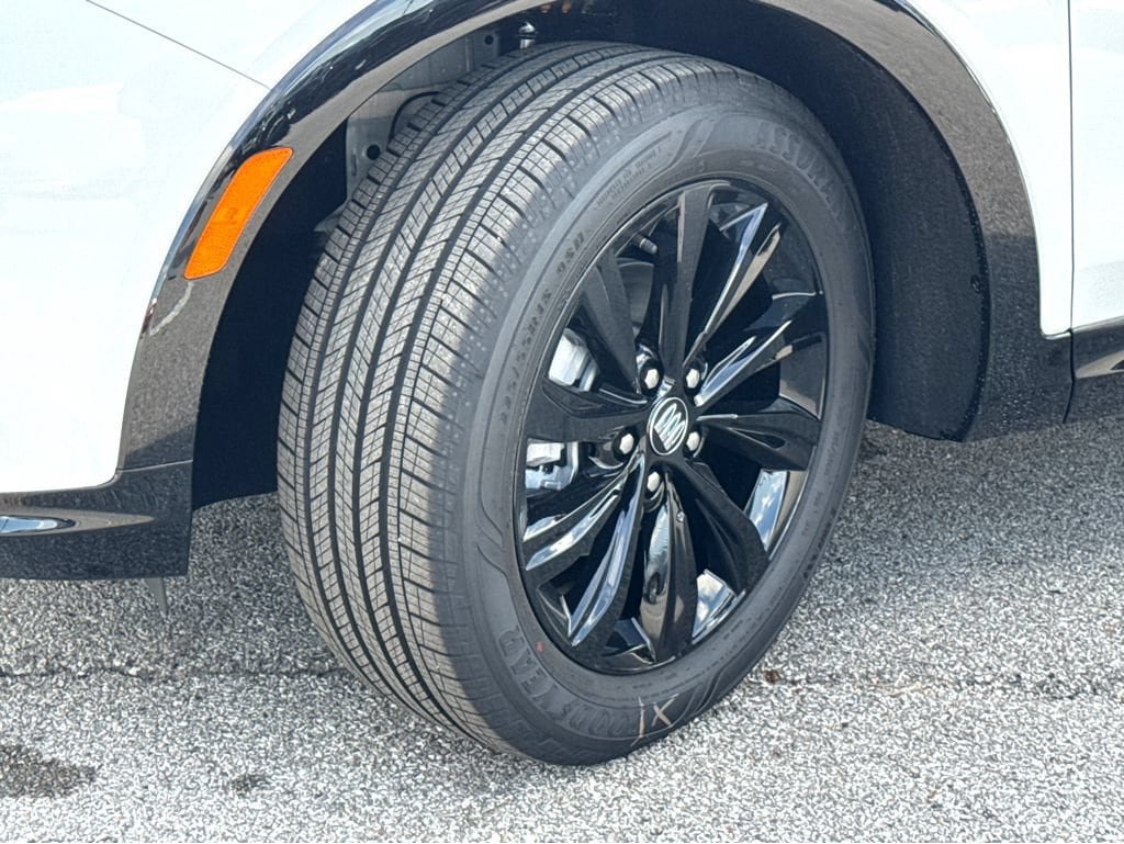 New 2026 Buick Envista Sport Touring w/ Convenience I Package FWD image 24