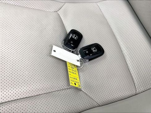 Certified 2024 Honda Accord EX-L image 14