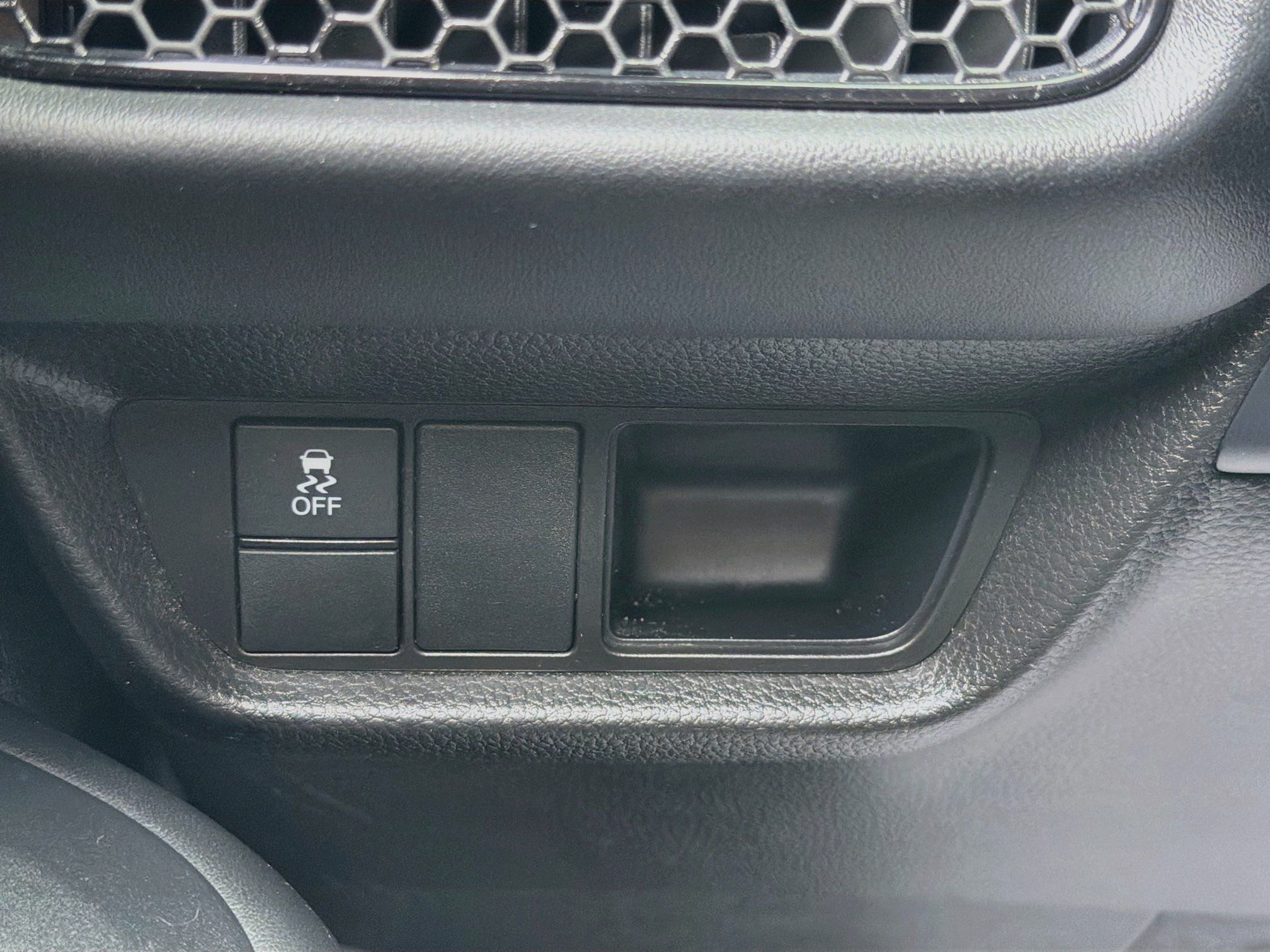 Used 2024 Honda HR-V LX image 32