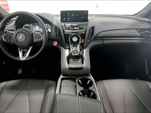 Used 2025 Acura RDX SH-AWD image 9