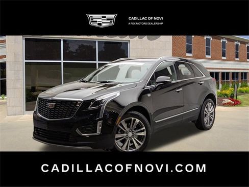 Certified 2024 Cadillac XT5 Premium Luxury w/ LPO, Floor Liner Package image 1