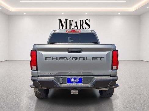 Used 2023 Chevrolet Colorado Trail Boss w/ Advanced Trailering Package AWD/4WD image 4