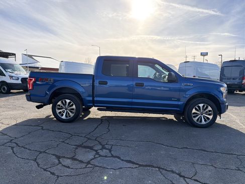 Used 2017 Ford F150 XL w/ Equipment Group 101A Mid image 4