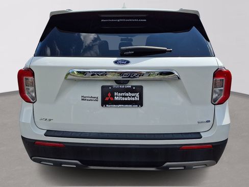Used 2020 Ford Explorer XLT w/ Equipment Group 202A AWD/4WD image 5