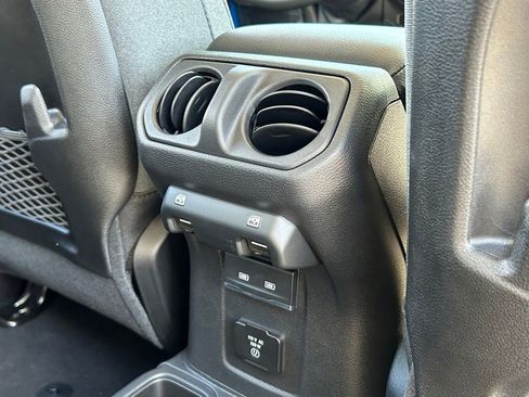 New 2024 Jeep Wrangler Unlimited Rubicon image 28