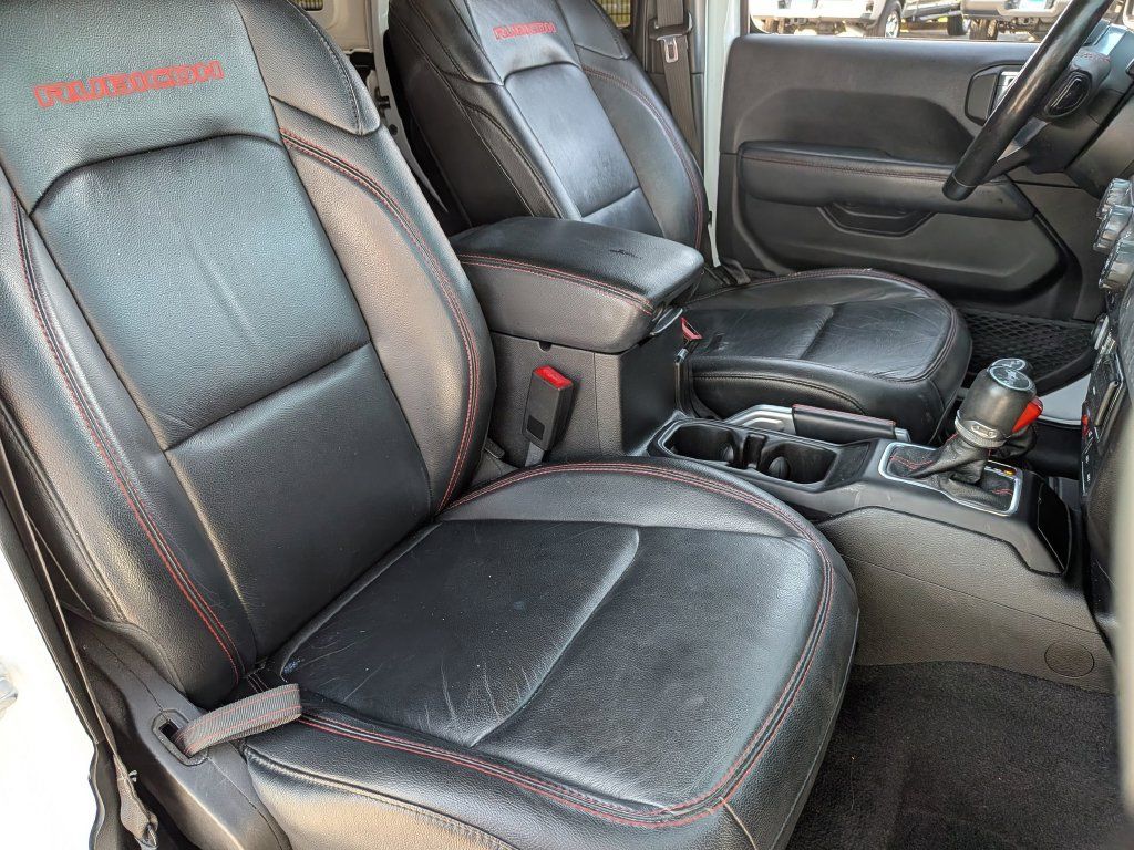 Used 2019 Jeep Wrangler Unlimited Rubicon AWD/4WD image 30