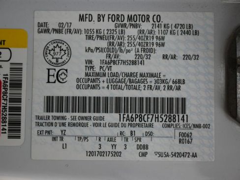 Used 2017 Ford Mustang GT Premium w/ Equipment Group 401A RWD image 40