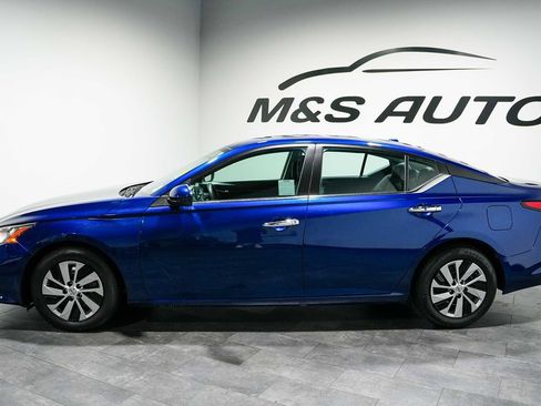 Used 2019 Nissan Altima 2.5 S FWD image 3
