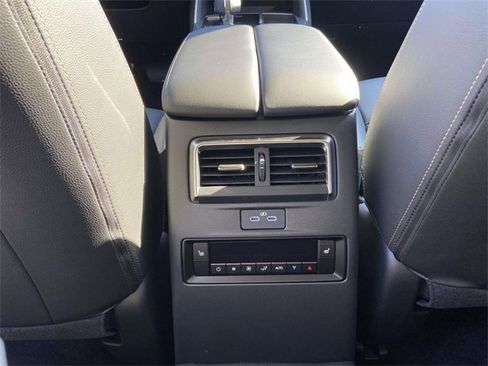 New 2026 MAZDA CX-90 3.3 Turbo w/ Preferred Package image 8