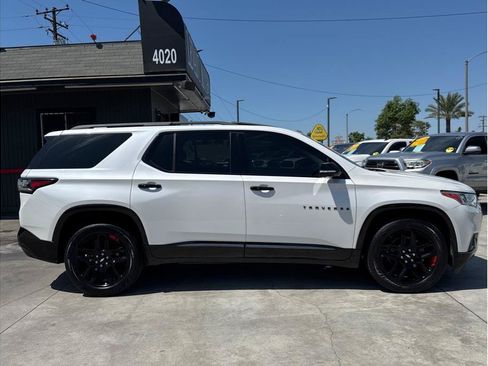Used 2020 Chevrolet Traverse Premier w/ Redline Edition FWD image 8