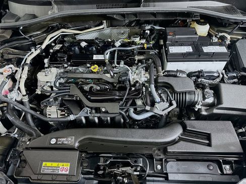 Certified 2025 Toyota Corolla Cross LE FWD image 30