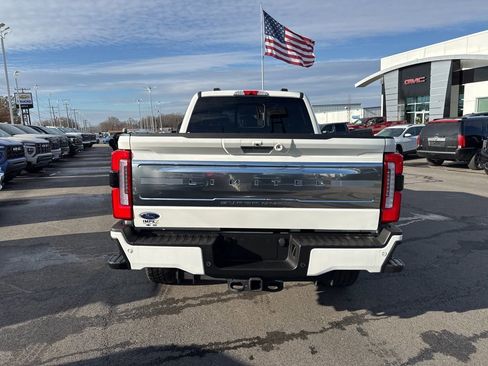 Used 2024 Ford F250 Limited image 4