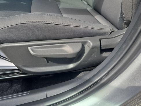 Certified 2025 Kia Niro LX FWD image 20
