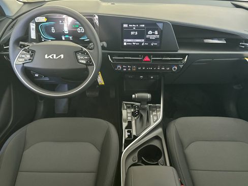 New 2026 Kia Niro LX FWD image 13