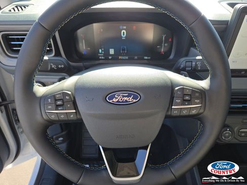 New 2025 Ford Maverick Lobo image 11