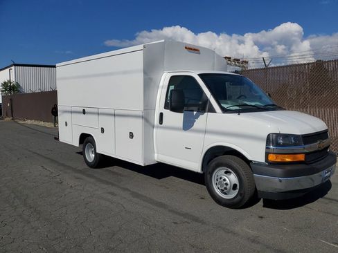 New 2025 Chevrolet Express 3500 w/ Power Convenience Package image 3