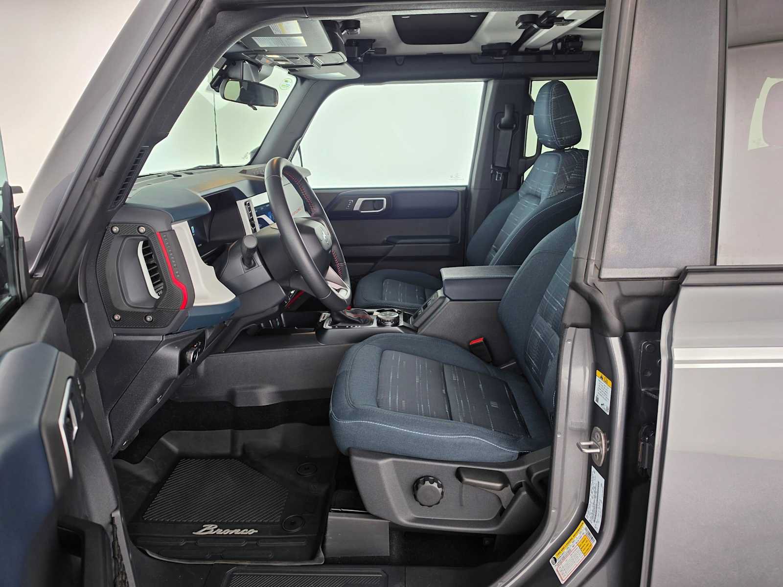 Used 2025 Ford Bronco Heritage Edition AWD/4WD image 20