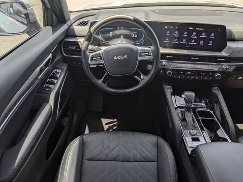 Certified 2025 Kia Telluride EX X-Line AWD/4WD image 23