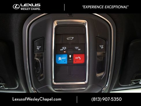 Used 2024 Jeep Grand Cherokee L Limited w/ Black Appearance Package image 36