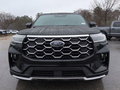 New 2026 Ford Explorer Platinum RWD image 8