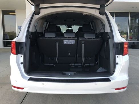 Used 2023 Honda Odyssey Touring image 10