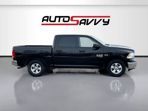Used 2019 RAM 1500 Classic SLT AWD/4WD image 8