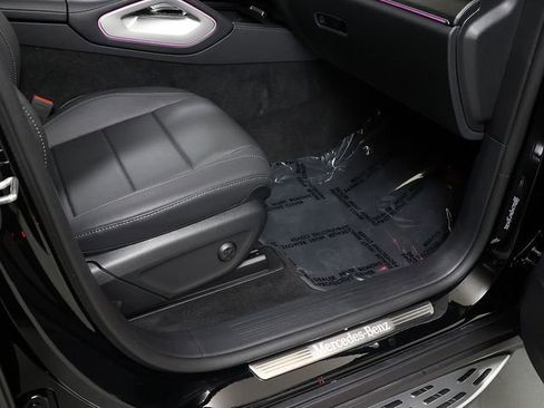 Certified 2026 Mercedes-Benz GLE 450 4MATIC image 37