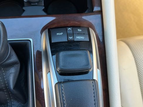 Used 2016 Lexus LS 460 460 image 29