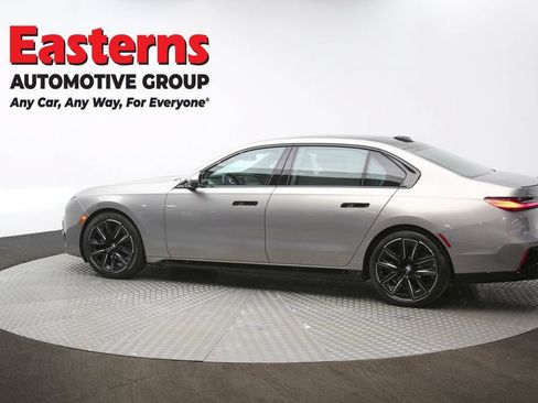 Used 2023 BMW 760i xDrive w/ Executive Package AWD/4WD image 66