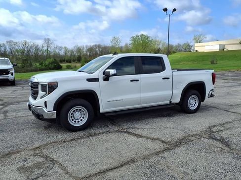 Used 2024 GMC Sierra 1500 Pro w/ Pro Value Package AWD/4WD image 35