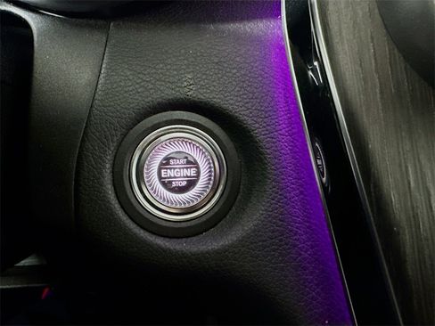 Used 2020 Mercedes-Benz C 300 4MATIC Sedan w/ AMG Line image 28