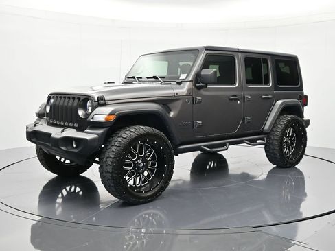 Used 2022 Jeep Wrangler Unlimited Sport image 1