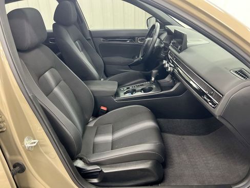 Used 2025 Honda Civic Sport image 22