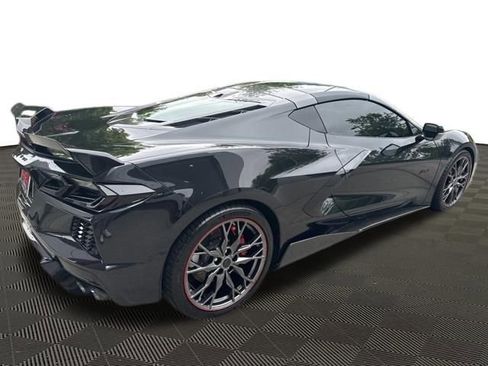 Used 2023 Chevrolet Corvette Stingray Premium Cpe w/ Z51 Performance Package RWD image 3