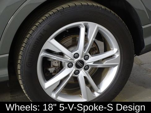 Used 2024 Audi Q3 2.0T Premium Plus AWD/4WD image 45