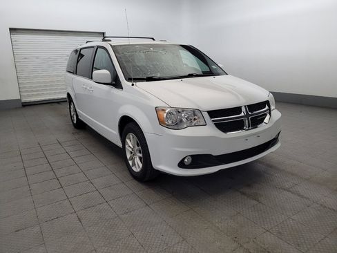 Used 2018 Dodge Grand Caravan SXT FWD image 13