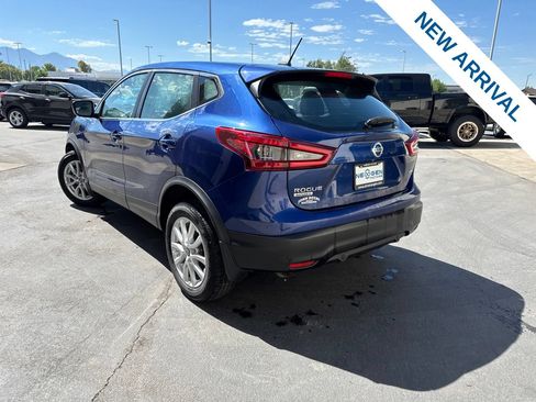 Used 2022 Nissan Rogue Sport S AWD/4WD image 5