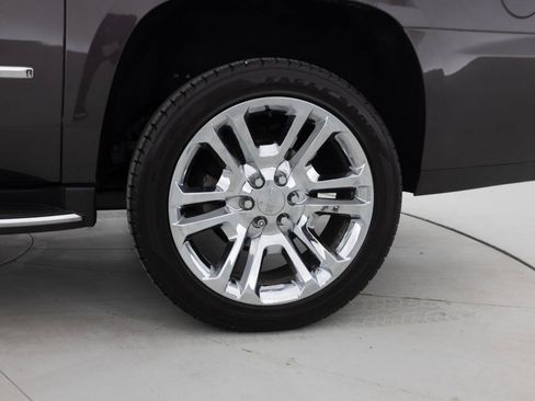 Used 2018 GMC Yukon XL SLT w/ Premium Edition AWD/4WD image 22
