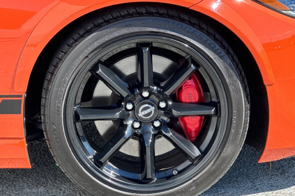 Used 2024 Nissan Z Performance w/ Heritage Edition RWD image 23