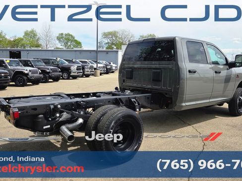 New 2026 RAM 3500 Tradesman AWD/4WD image 7