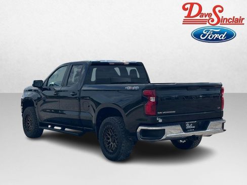 Used 2020 Chevrolet Silverado 1500 LT w/ All-Star Edition AWD/4WD image 9