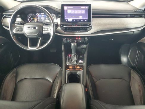 Used 2022 Jeep Compass Latitude image 14