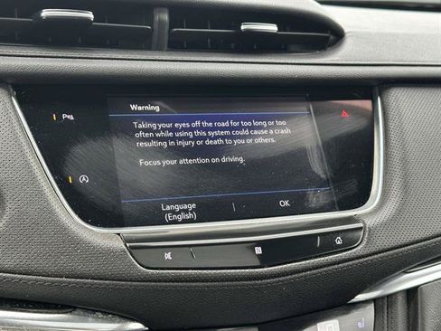 Used 2020 Cadillac XT5 Premium Luxury AWD/4WD image 39