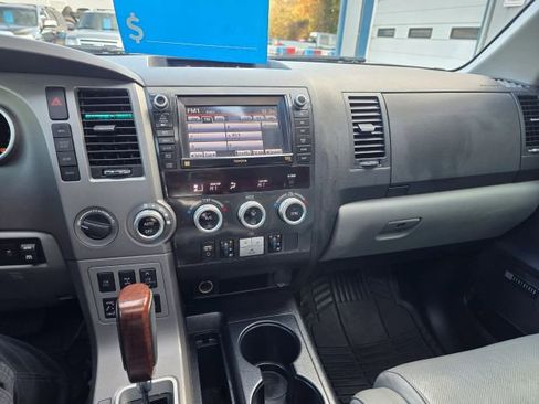 Used 2012 Toyota Sequoia Platinum image 13