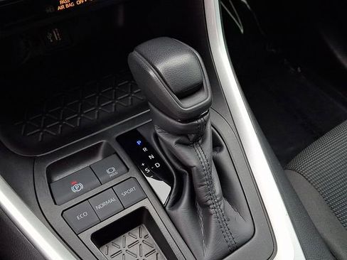 Used 2024 Toyota RAV4 LE image 14